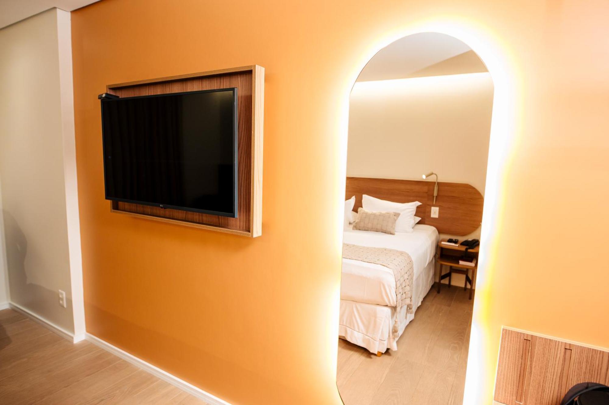 Hotel Sonata De Iracema 4*